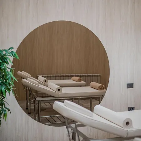 Mpm In Odyssey -spa Pools & Lägenhet